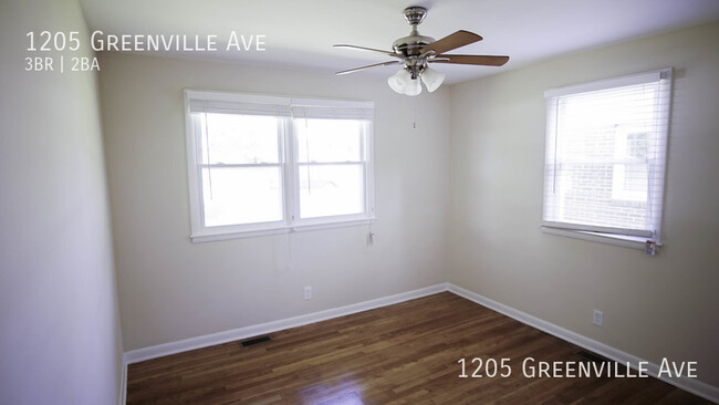 Building Photo - HUGE 3BD near VCU!