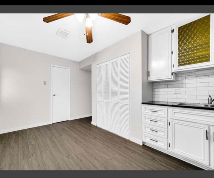 Building Photo - 1765 Short Ave