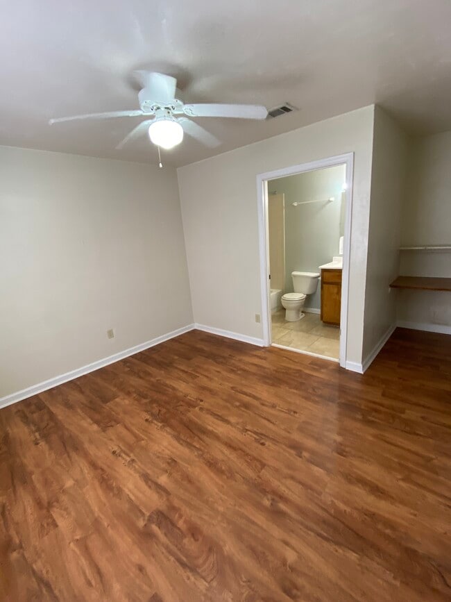 Building Photo - North Palms Courtyard - 610