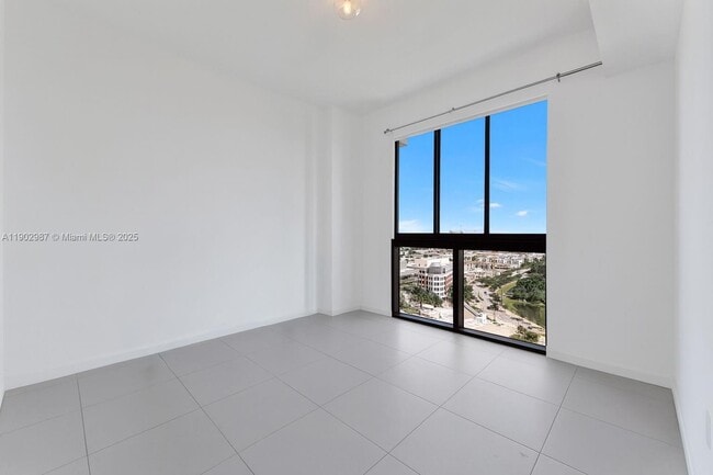 Building Photo - 5350 NW 84th Ave