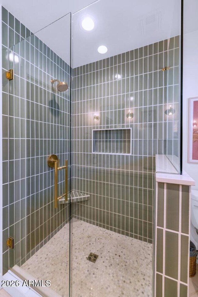 Building Photo - 103 W Palmcroft Dr