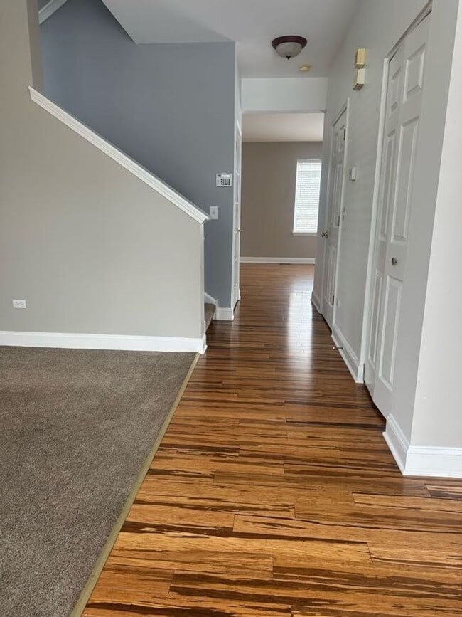 Building Photo - Move-In Ready 3Br 2Ba