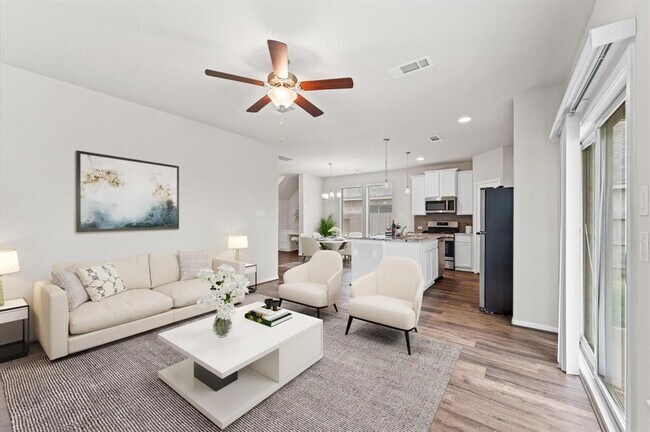 Building Photo - 761 Ocean Palms Dr
