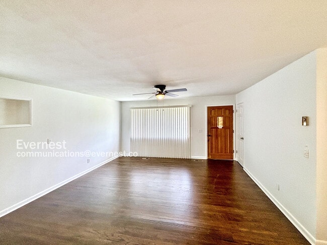 Building Photo - 5505 Kenyon Rd