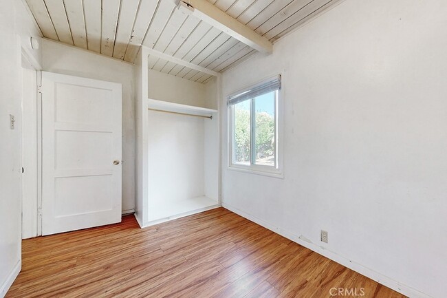 Building Photo - 1250 Stafford St