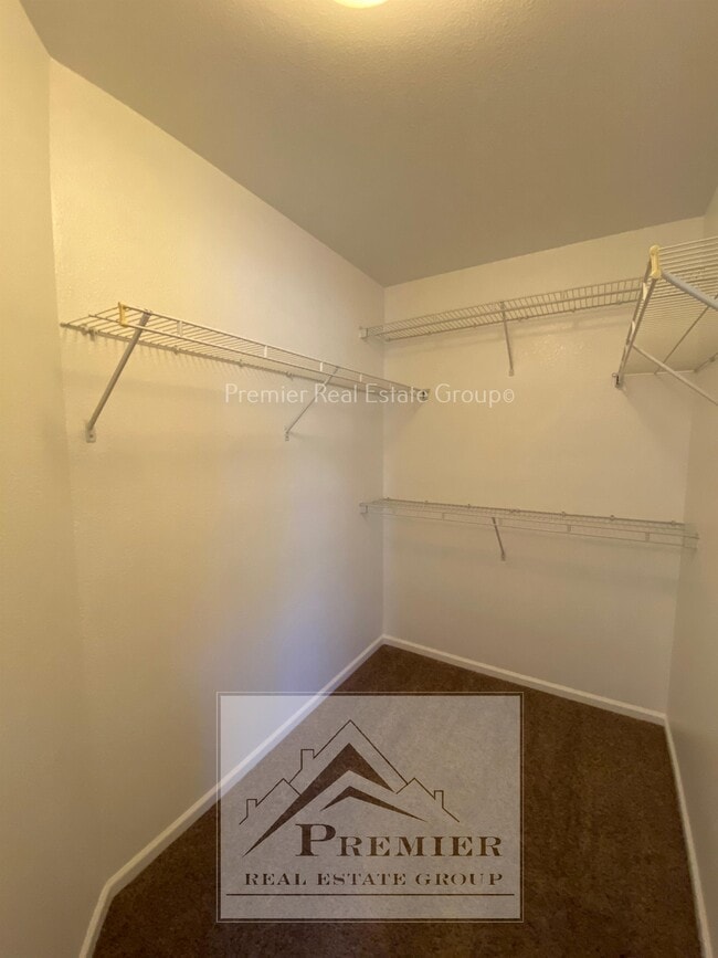 Building Photo - 2790 Tumblewood Grove