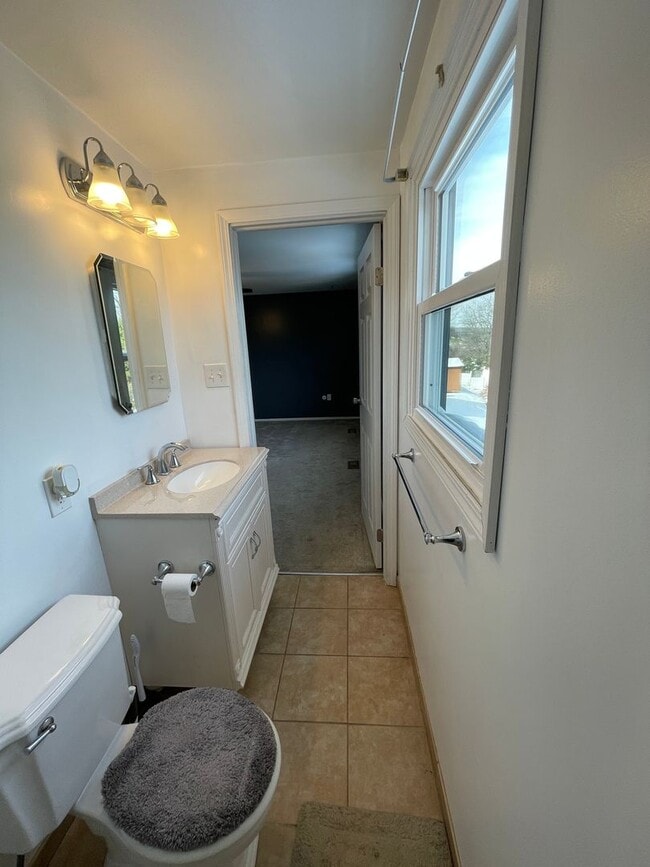 Building Photo - 120 Scottsdale Dr