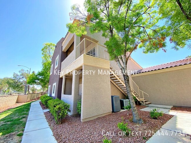 Primary Photo - 3 BEDROOM 2 BATH CONDO WITH ATTACHED 2 CAR...