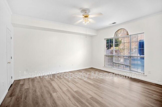 Building Photo - 428 Cambrian Ridge Trail