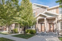 Building Photo - 255 W 2700 N