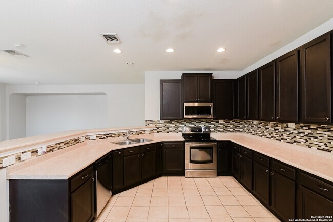 Building Photo - 6707 Marble Lake