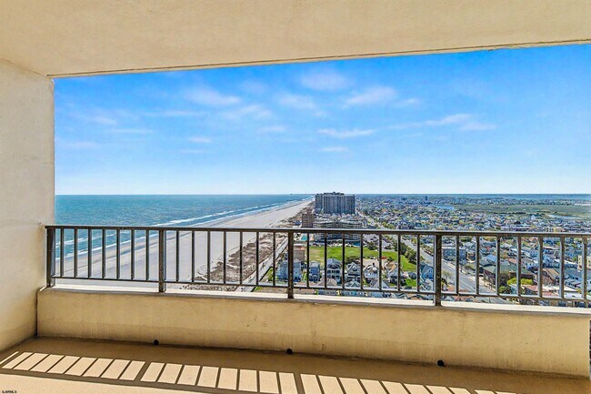 Building Photo - 3851 Boardwalk