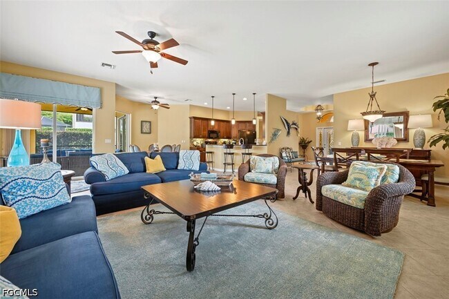 Building Photo - 13800 Farnese Dr