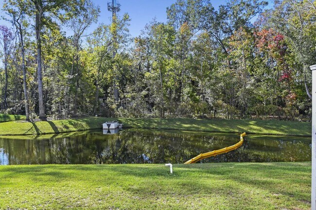 Building Photo - 9413 Sun Fountain Dr
