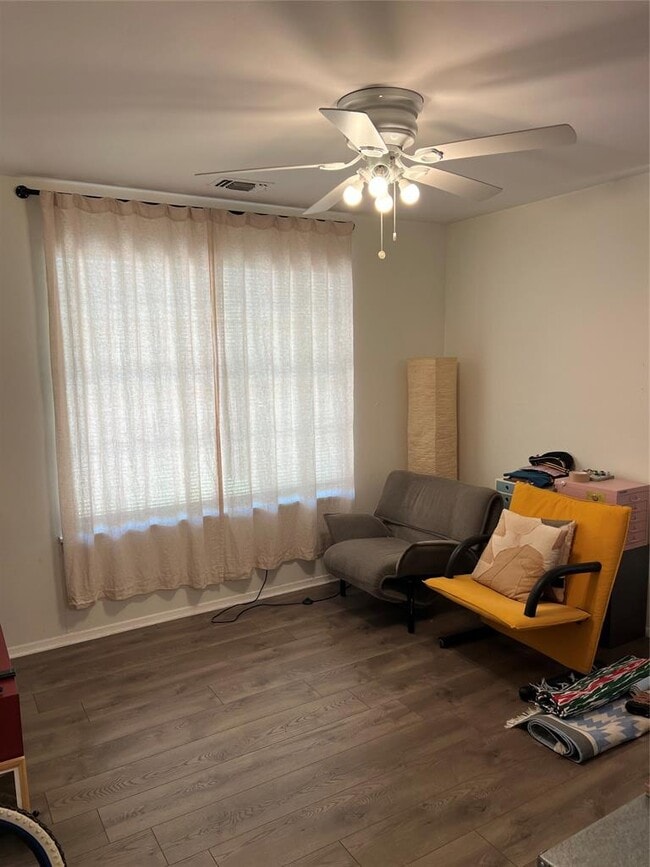 Building Photo - 5112 Martin Ave