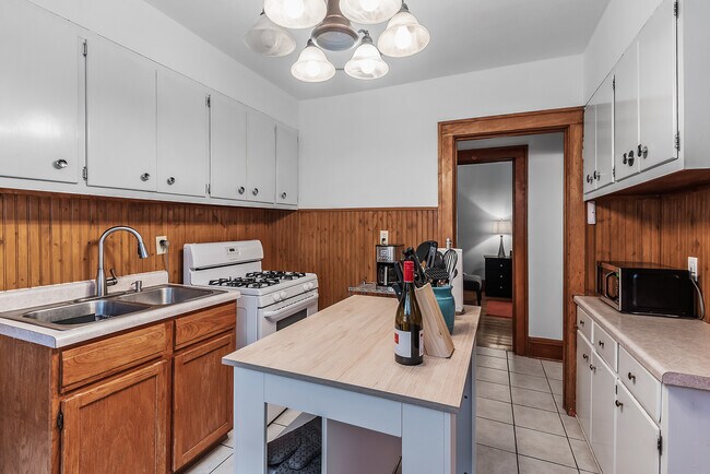 Building Photo - 3829 Blaisdell Ave