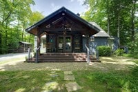 Building Photo - FURNISHED Private 3 Bed Winter *Seasonal Rental* - 6 month term available 11/1/26 - $3290/mo