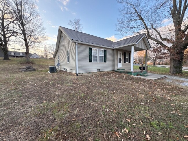 Building Photo - 2 Bed 1 Bath house in Hardin