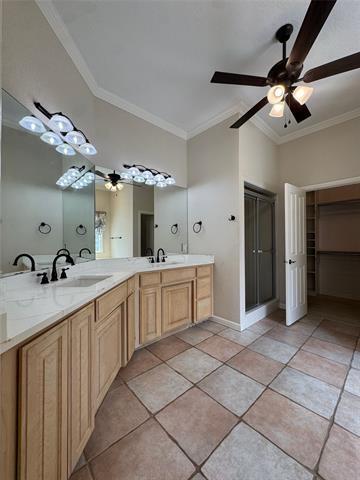 Building Photo - 6376 Newport Ct