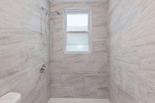 Building Photo - 2210 15th St