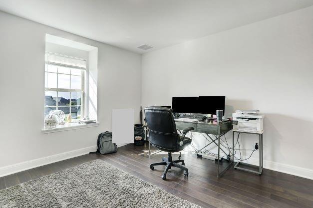 Building Photo - 3208 Bravo Dr