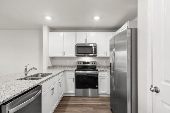 Building Photo - 608 Rd