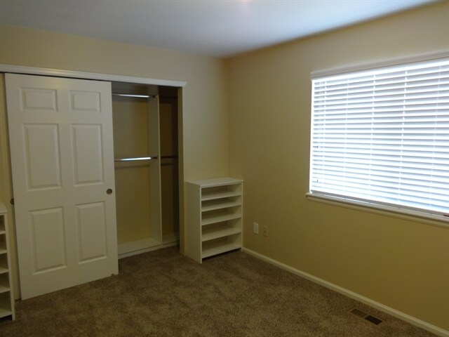Building Photo - 4291 Threshing Dr