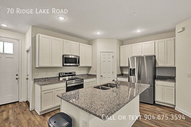 Building Photo - 70 Ridge Lake Rd