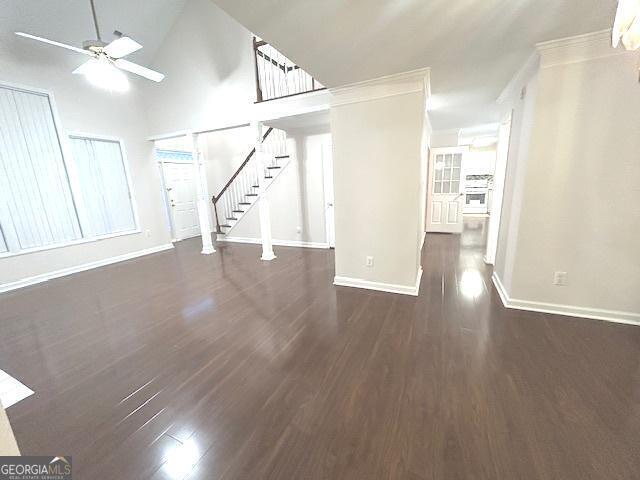 Building Photo - 305 Carriage Chase