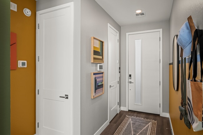 2B Entryway Staged - The Flats at Jasper