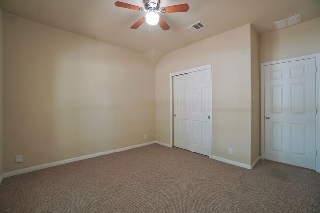 Building Photo - 1810 Laminar Creek Road