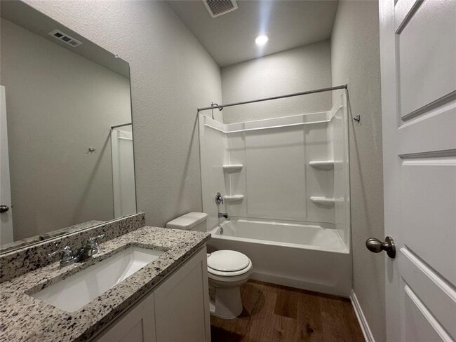 Building Photo - 423 Cross Barn Blvd