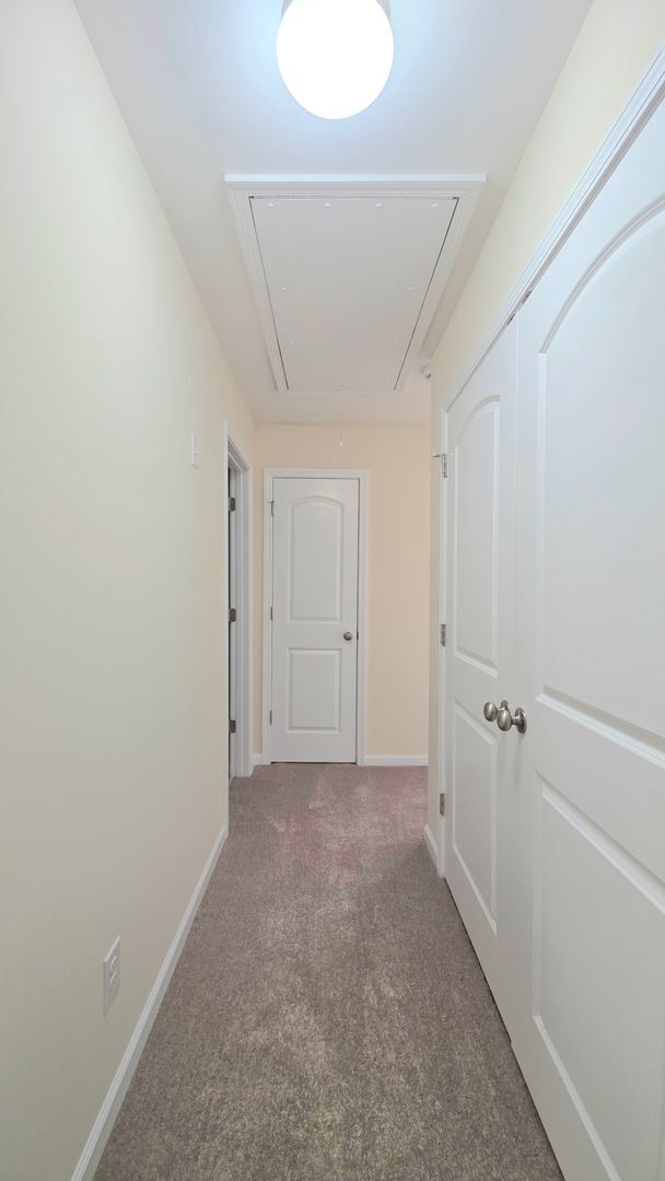 Building Photo - 3 Bedroom, 2.5 bath townhome in Creekside of Richmond Hill