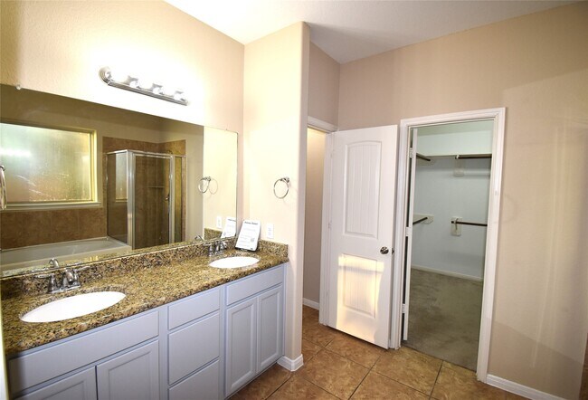 Building Photo - 51 S Greenprint Cir