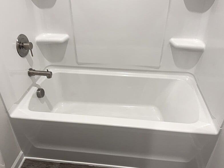 Building Photo - 3216 Emberly Dr