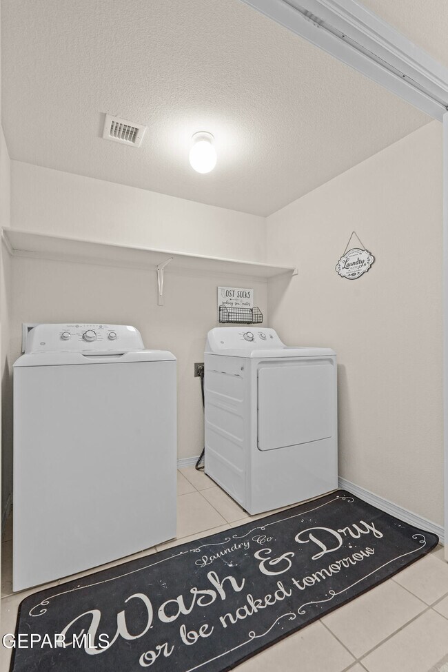 Building Photo - 7248 Copper Trail Ave