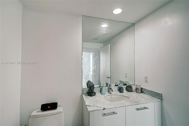 Building Photo - 500 Brickell Ave