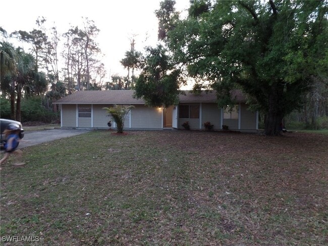 Building Photo - 2307 Monroe Ave