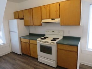 Building Photo - 1832 Bellinger St