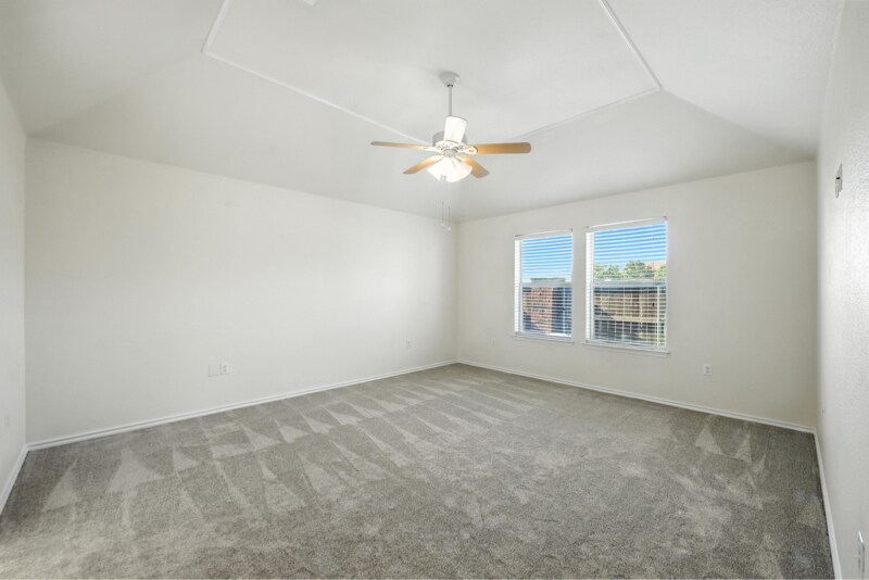 Building Photo - 5328 Sioux Creek Ln