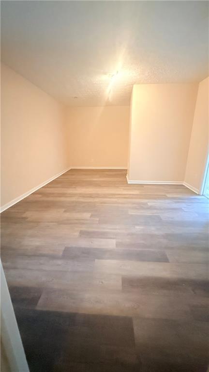 Building Photo - 1475 Brookdale Dr