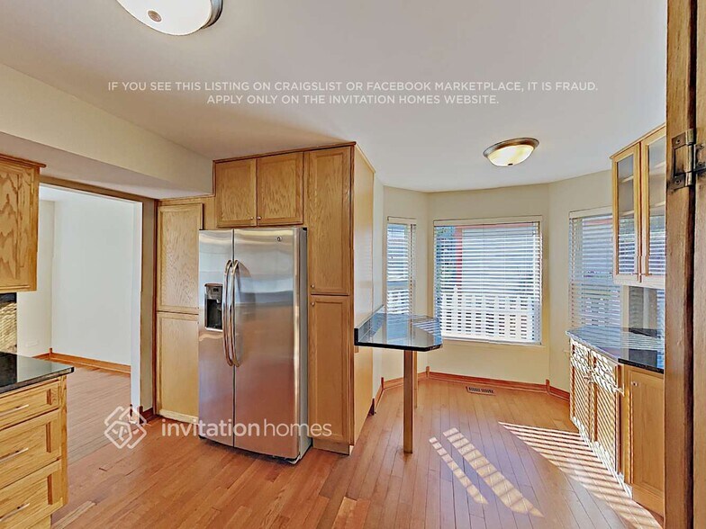 Building Photo - 463 Hadley Ct