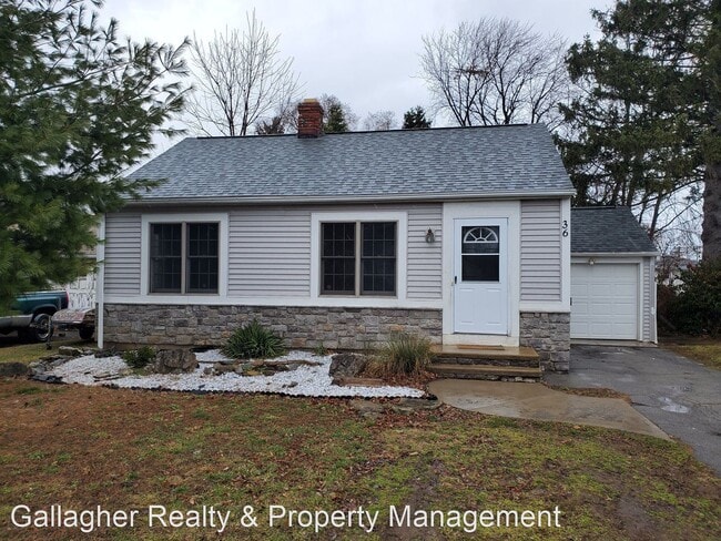 Primary Photo - 2 br, 1 bath House - 36 English Rd