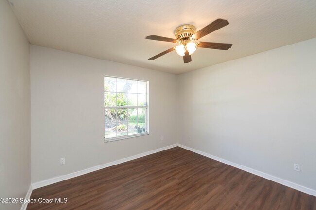 Building Photo - 1236 Buffing Cir SE
