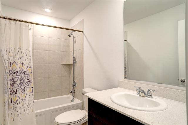 Building Photo - 5705 Rockrose Ln