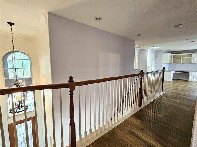 Building Photo - 2612 Zambia Dr