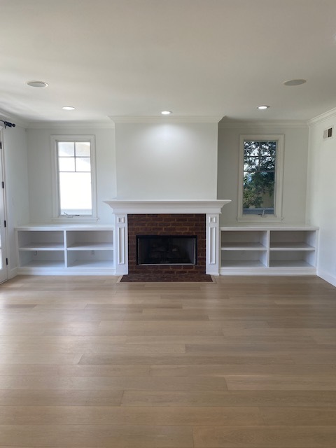 Large Living Room - 653 36th St