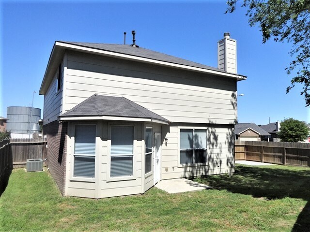 Building Photo - 12027 Bunny Ln