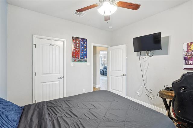 Building Photo - 342 W Huffman St