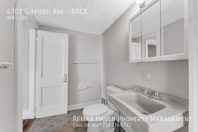Building Photo - 4307 Gifford - Back House, Old Brooklyn - ...